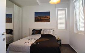 Residence Il Piviere App 7 With Private Garden